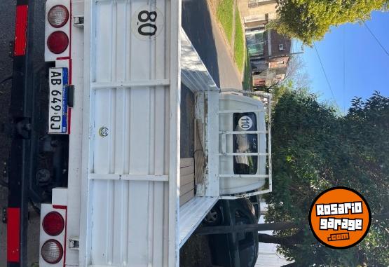 Accesorios para Autos - Caja plana de Kia 2500 - En Venta