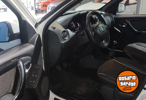 Camionetas - Renault DUSTER OROCH 2.0 OUTSIDER 2018 Nafta 1Km - En Venta