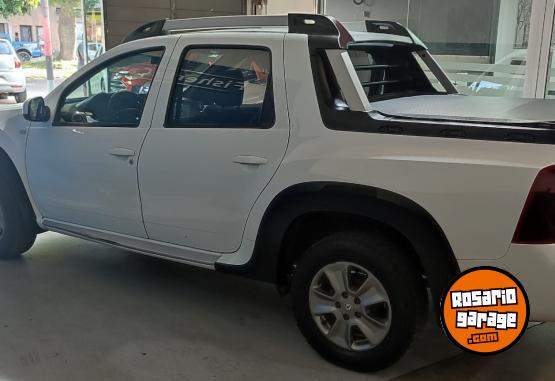 Camionetas - Renault DUSTER OROCH 2.0 OUTSIDER 2018 Nafta 1Km - En Venta