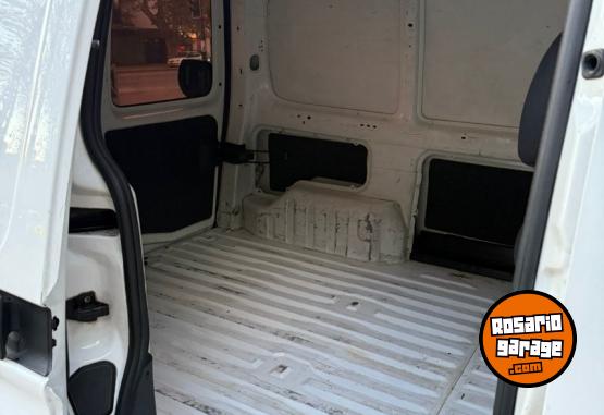 Utilitarios - Citroen Berlingo 2015 Diesel 200000Km - En Venta