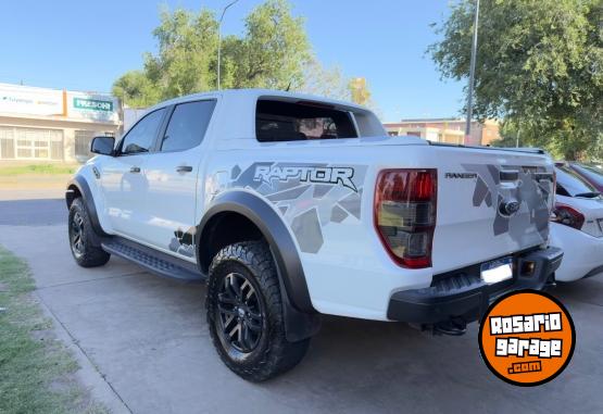 Camionetas - Ford Ranger RAPTOR 2.0 BIT 2021 Diesel  - En Venta