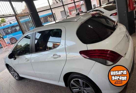 Autos - Peugeot 308 2016 Nafta 105000Km - En Venta