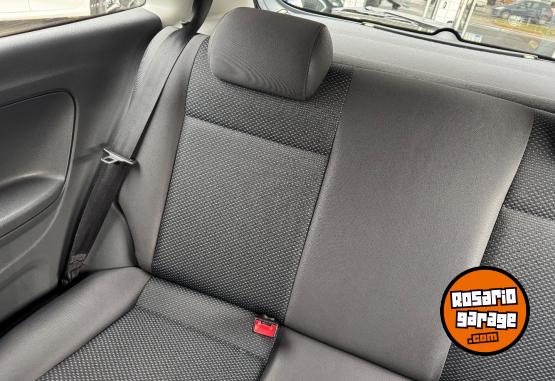 Autos - Volkswagen GOL TREND 1.6 3P 2016 Nafta 90000Km - En Venta