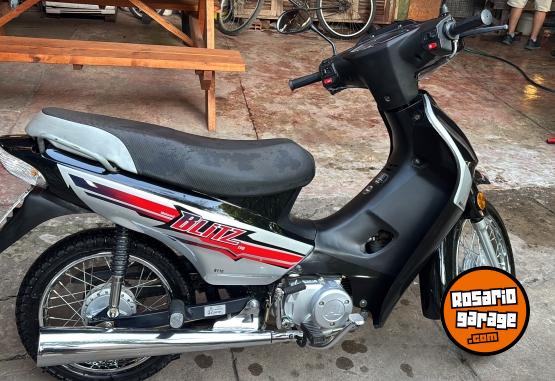 Motos - Motomel Blitz 110 2023 Nafta 3300Km - En Venta