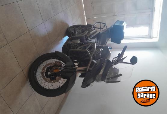 Motos - Zontes 310 T2 2022 Nafta 14800Km - En Venta