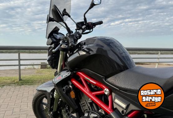 Motos - Benelli TNT 300 2017 Nafta 40000Km - En Venta