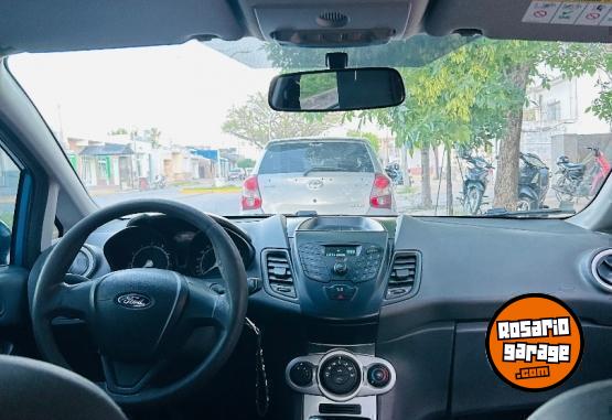 Autos - Ford Fiesta 2017 Nafta 80000Km - En Venta