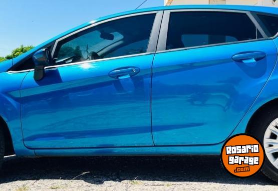 Autos - Ford Fiesta 2017 Nafta 80000Km - En Venta