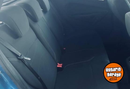 Autos - Ford Fiesta 2017 Nafta 80000Km - En Venta