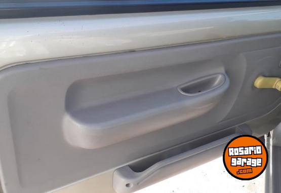 Autos - Renault Twingo 2000 Nafta 209000Km - En Venta