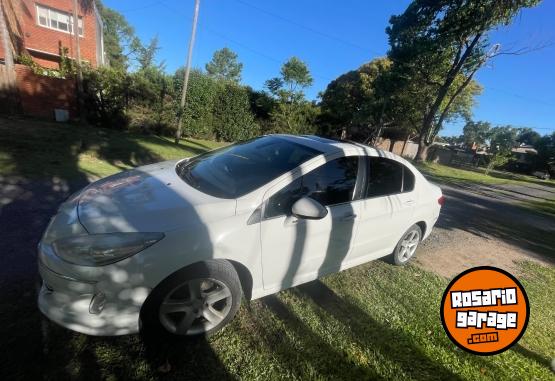 Autos - Peugeot 408 Feline 2011 Nafta 175900Km - En Venta