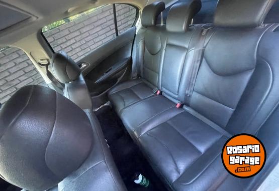 Autos - Peugeot 408 Feline 2011 Nafta 175900Km - En Venta