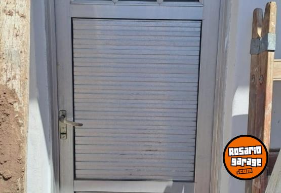 Hogar - Puerta de aluminio de 0,70x2 m - En Venta