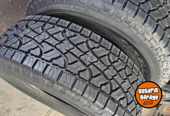 Accesorios para Autos - Cubiertas 255/70/16 - En Venta