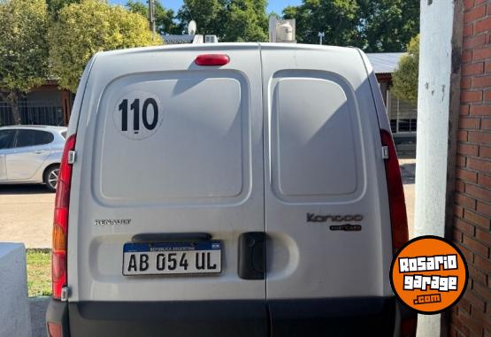 Utilitarios - Renault Kangoo 1.6 confort ph3 2017 GNC 150000Km - En Venta