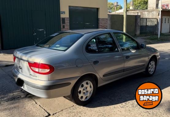 Autos - Renault TriPac 2007 Nafta 136000Km - En Venta