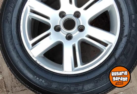 Accesorios para Autos - Rueda de AMAROK - En Venta