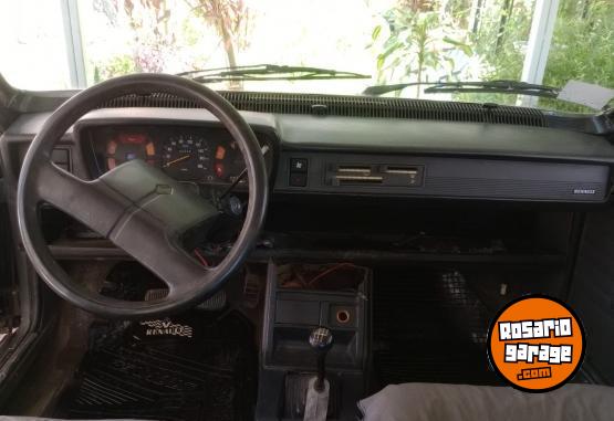 Autos - Renault RENAULT 12 (doce) 1993 Nafta 83000Km - En Venta