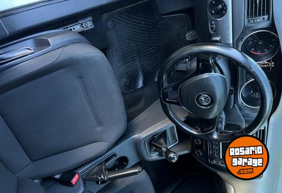 Autos - Volkswagen Vento advance 2016 Nafta 172000Km - En Venta