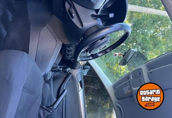 Autos - Volkswagen Vento advance 2016 Nafta 172000Km - En Venta