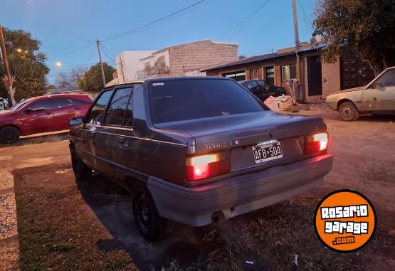Autos - Renault 9 1995 GNC 111111Km - En Venta