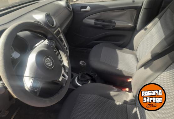 Autos - Volkswagen Voyage 2010 Nafta 150000Km - En Venta