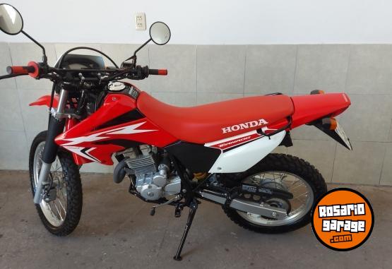 Motos - Honda Tornado 250 2019 Nafta 1636Km - En Venta