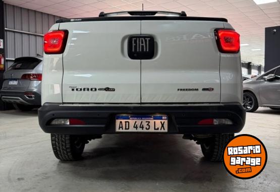 Camionetas - Fiat Toro Freedom 4x4 2018 Diesel 120000Km - En Venta