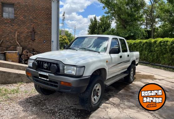 Camionetas - Toyota Hilux 2002 Diesel 583000Km - En Venta