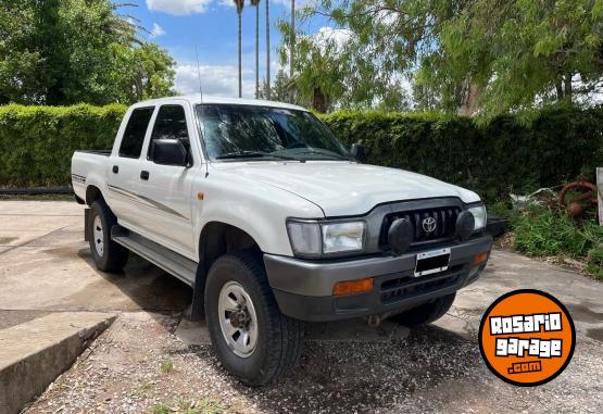 Camionetas - Toyota Hilux 2002 Diesel 583000Km - En Venta