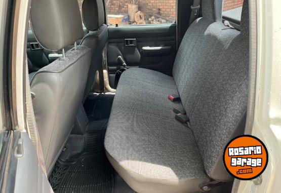 Camionetas - Toyota Hilux 2002 Diesel 583000Km - En Venta