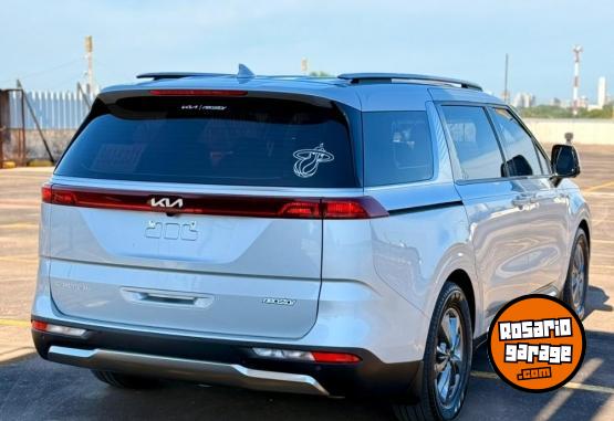 Camionetas - Kia Carnival 2.2 SX CRDI L/N 2022 Diesel 84000Km - En Venta