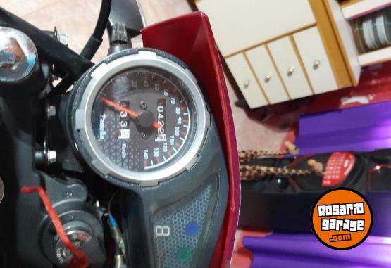 Motos - Zanella 2024 zT 2024 Nafta 433Km - En Venta