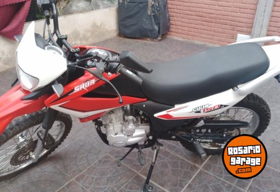 Motos - Motomel Skua 2024 Nafta 11500Km - En Venta