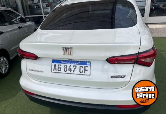 Autos - Fiat Cronos presicion Cvt 2024 Nafta 22500Km - En Venta
