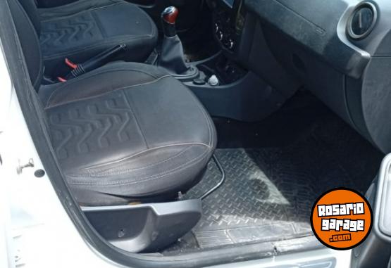 Autos - Renault Duster 1.6 2016 GNC 108000Km - En Venta