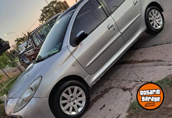 Autos - Peugeot 207 feline 2010 Nafta 230Km - En Venta