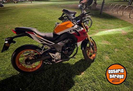 Motos - Honda CB190r Repsol 2016 Nafta 19000Km - En Venta