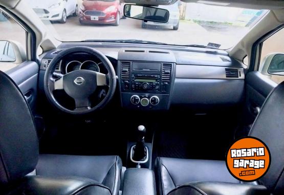 Autos - Nissan Tiida Teckna 2009 Nafta 285000Km - En Venta