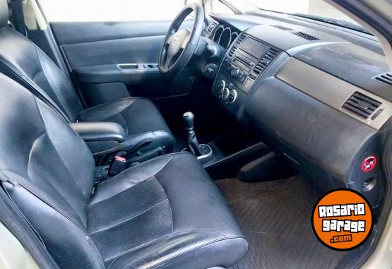 Autos - Nissan Tiida Teckna 2009 Nafta 285000Km - En Venta