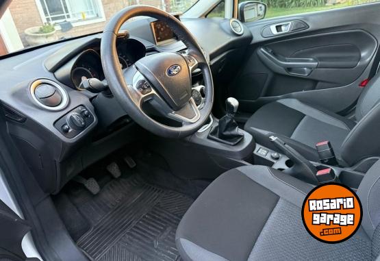 Autos - Ford Fiesta SE 1.6 2018 Nafta 61000Km - En Venta