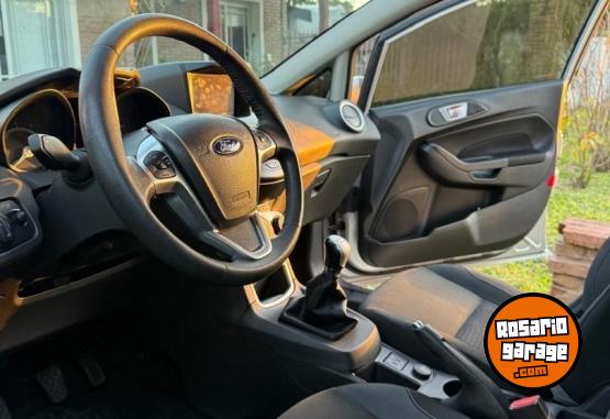 Autos - Ford Fiesta SE 1.6 2018 Nafta 61000Km - En Venta