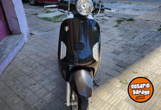 Motos - Motomel Strato 150 2021 Nafta 10000Km - En Venta