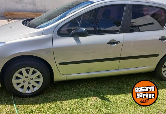 Autos - Peugeot 307 2009 Nafta 156000Km - En Venta