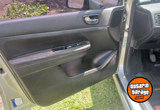 Autos - Peugeot 307 2009 Nafta 156000Km - En Venta