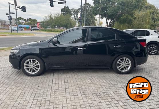 Autos - Kia CERATO SX ELEGANCE 2.0 2011 Nafta 135000Km - En Venta