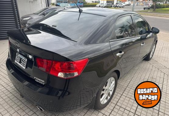 Autos - Kia CERATO SX ELEGANCE 2.0 2011 Nafta 135000Km - En Venta