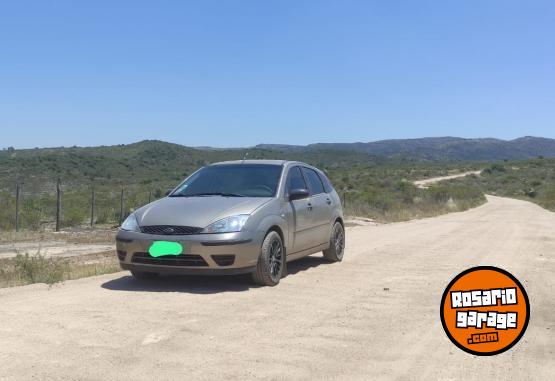 Autos - Ford Focus 2009 Nafta 250000Km - En Venta