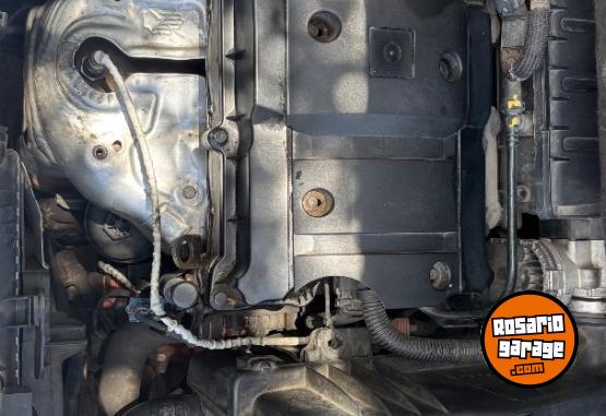 Autos - Peugeot 208 Allure 1.6 touchscree 2015 Nafta 149000Km - En Venta