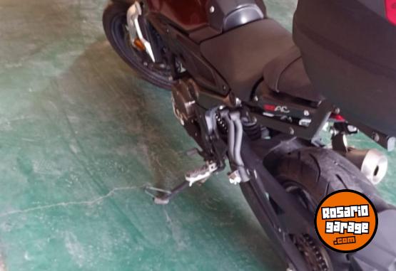 Motos - Voge 300 AC 2023 Nafta 5800Km - En Venta